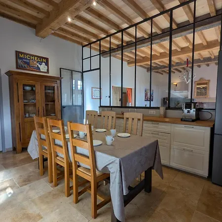 Maison Historique Avec Vue Panoramique - 14 Pers. - Fr-1-653-289 * Coulgens